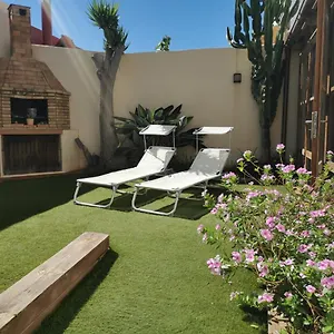 casa-la-buena-ola.in-canary-islands.com/